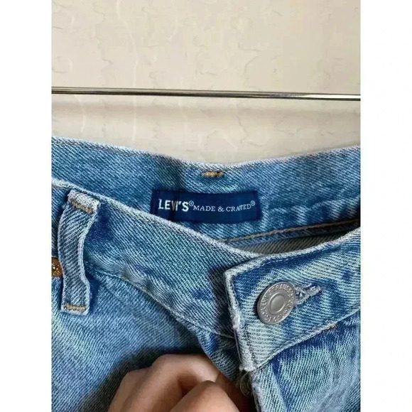 Levi's 501 Original Shorts Side Stripe Size 28 - Picture 2 of 13